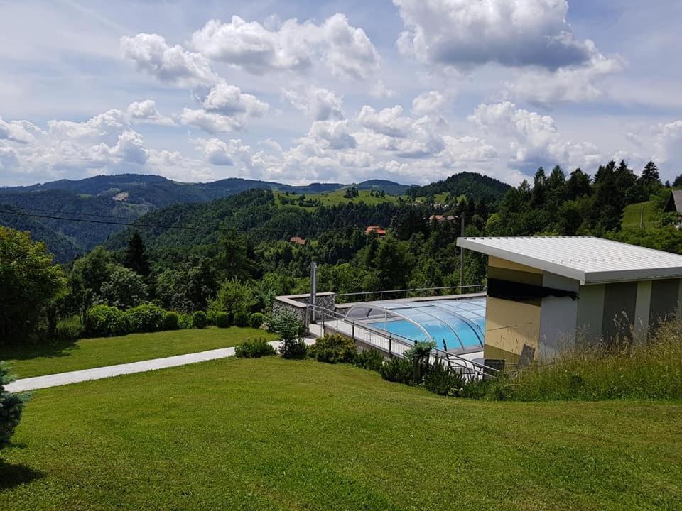 Apartments Za Grapo Cerkno Εξωτερικό φωτογραφία
