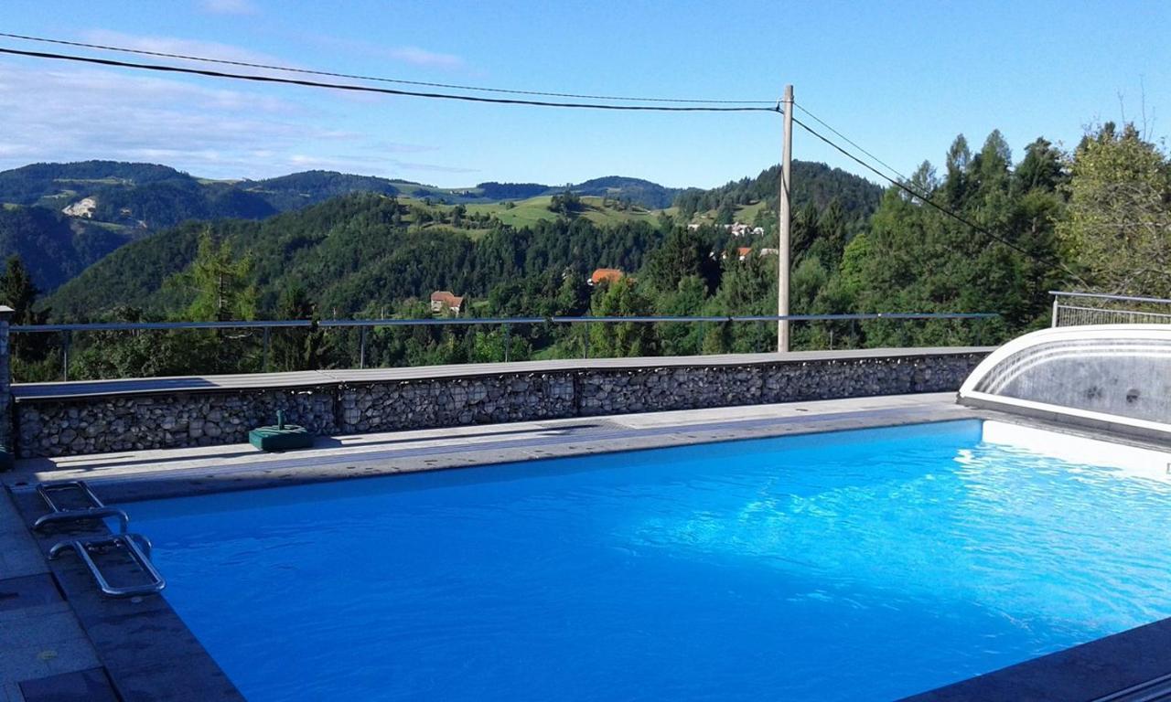Apartments Za Grapo Cerkno Εξωτερικό φωτογραφία